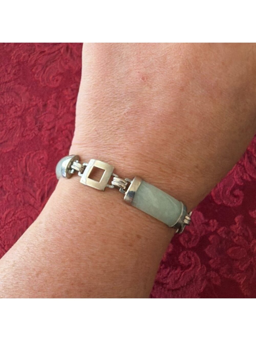 Vintage 925 Sterling Silver Green Light Jade Jadeite Cylinder Link Bracelet